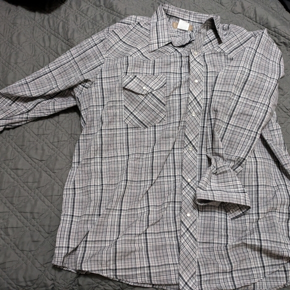 Wrangler Snap Button shirt - Picture 3 of 3